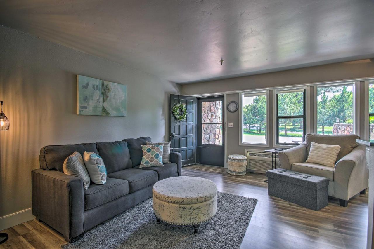 Charming Afton Condo With Community Pool! Exterior photo